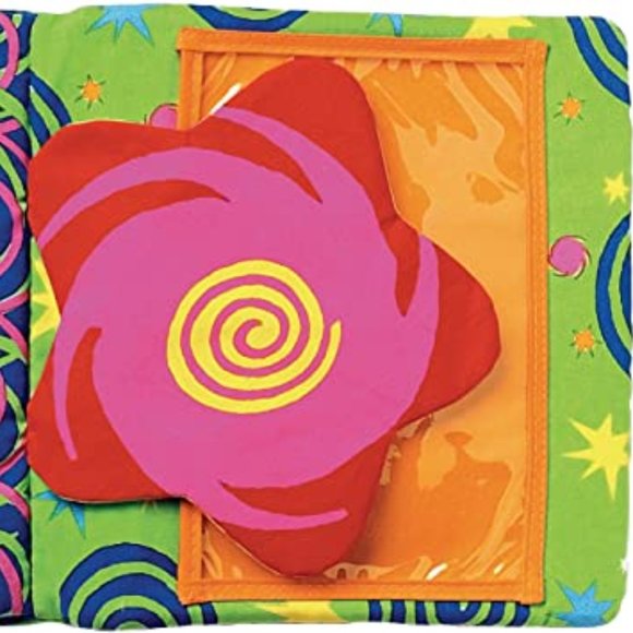 Manhattan Toy Photo Album Soft Cloth Book for Baby - Picture 4 of 4